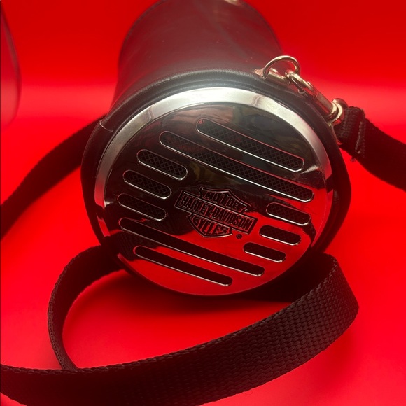 Harley Davidson mini barrel bag, good condition - Picture 5 of 11